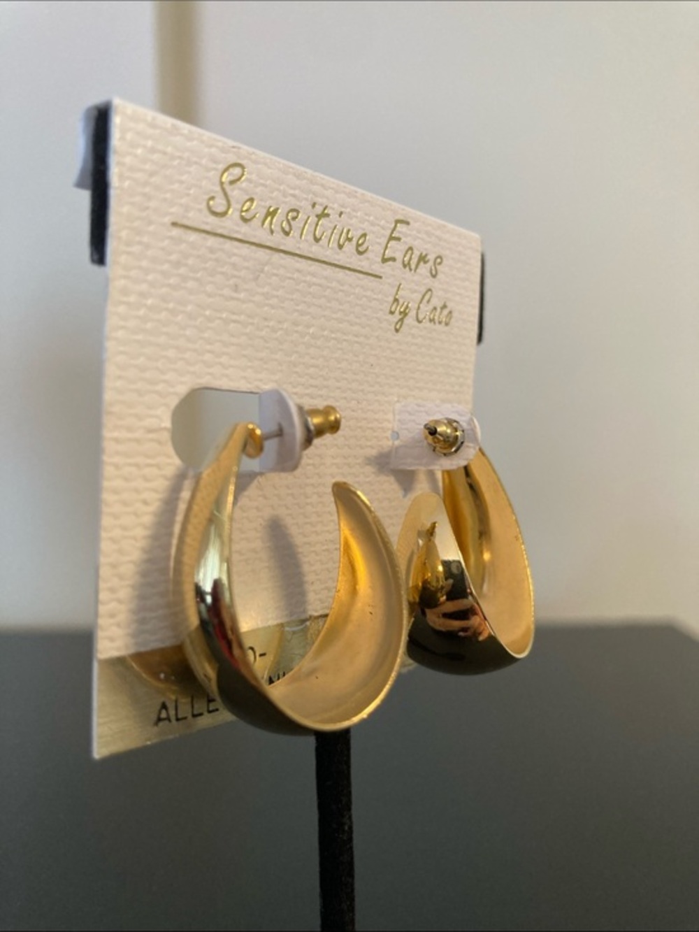 Cato Gold Crescent Hoop Earrings